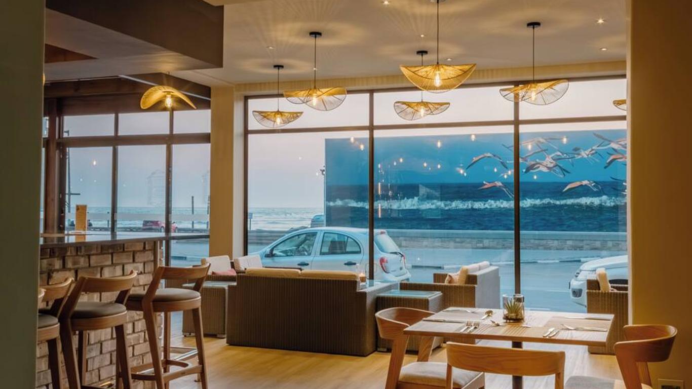 斯瓦科普蒙德海滩酒店