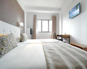 Hotel Matilde - 大加那利岛拉斯帕尔马斯 - 睡房