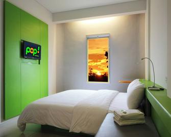 Pop!雅加达机场酒店 - 当格浪 - 睡房