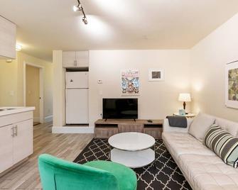 Charming Garden Unit In Beautiful Pacific Heights. Flat Walk To The City's Best - 旧金山 - 客厅