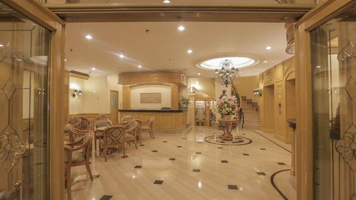 圣母院大酒店