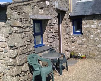 Birch cottage, Treleidir Holiday Cottage, near coastpath and beaches - 圣戴维兹 - 露台