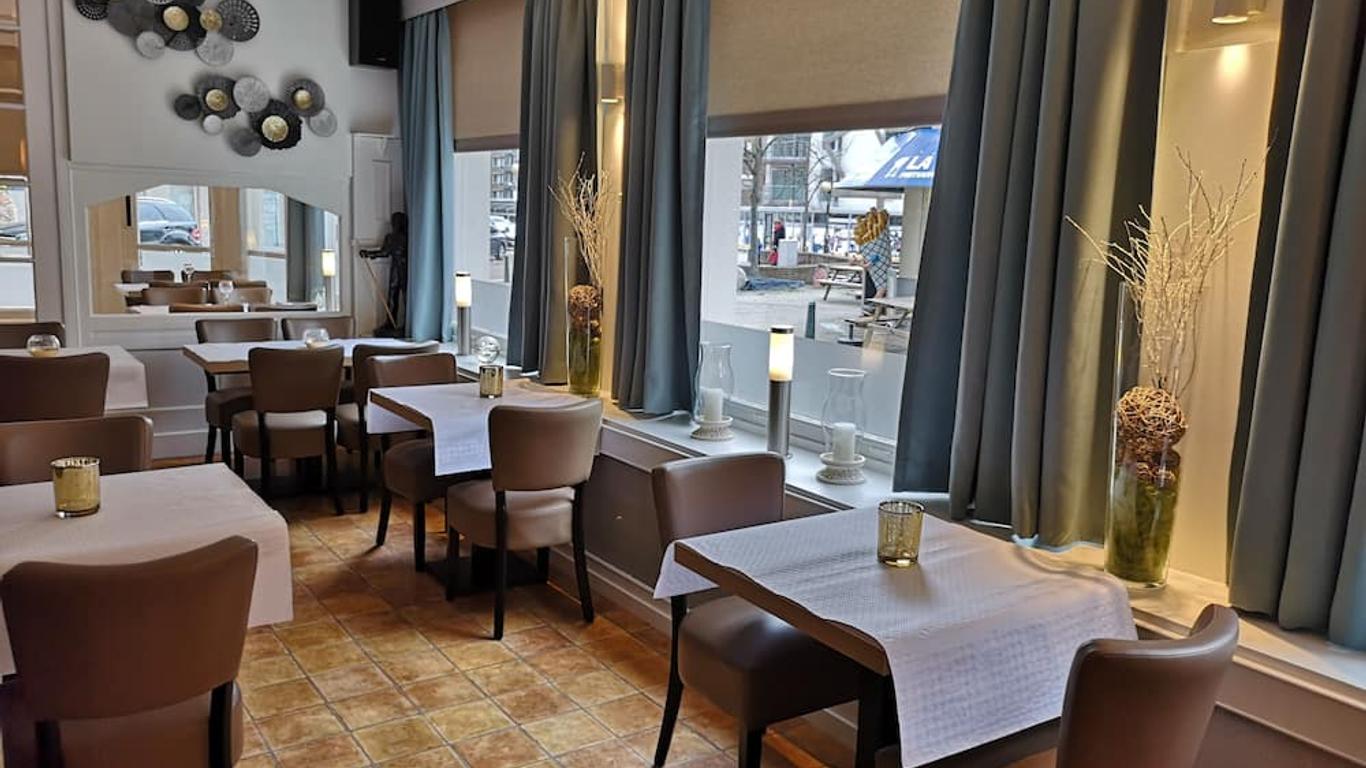 斯芬克斯酒店