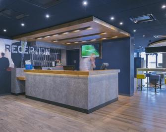 莫斯科潘弗洛斯卡亞宜必思快捷酒店 - 莫斯科 - 柜台