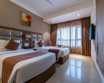 Click Hotel Nashik - 纳西克 - 睡房