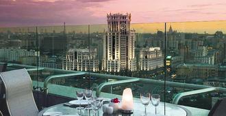 莫斯科克莱斯尼赫米瑞士酒店 - 莫斯科 - 阳台