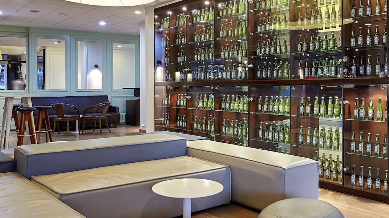 火烈鸟大酒店 - 仅供成人入住