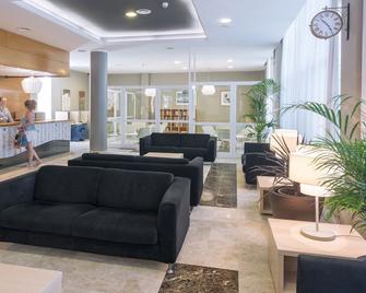 斯艾度假中心公寓式酒店 - 萨洛 - 大厅