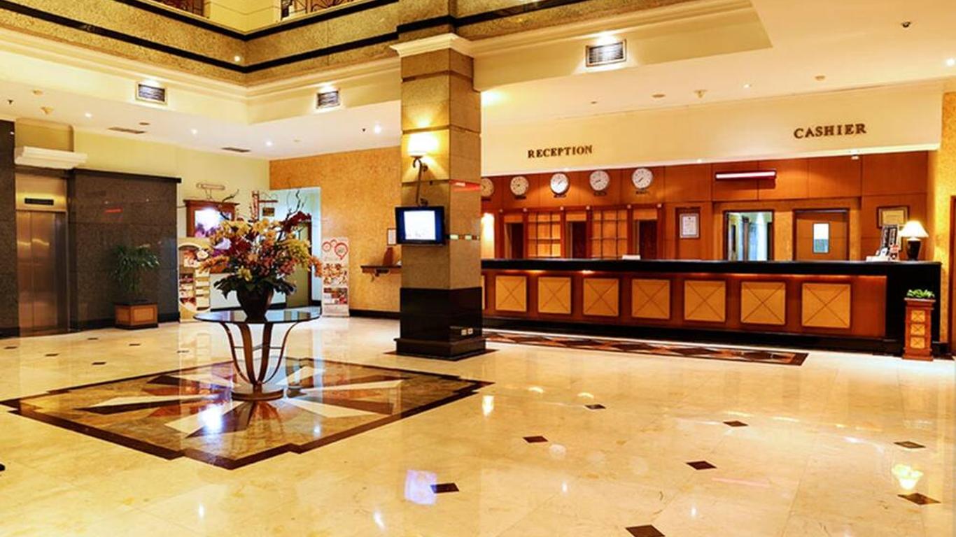 米加安格瑞克酒店及会议中心