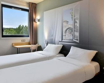 图卢兹中央米迪运河 B&B 酒店 - 图卢兹 - 睡房