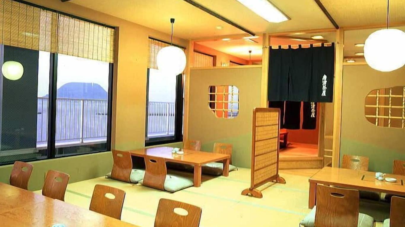渚馆木村唐津茶屋