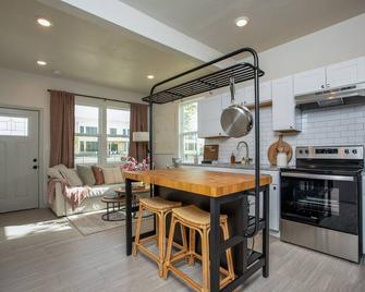 Cozy Apartment in The Heart of San Antonio - 圣安东尼奥 - 餐厅