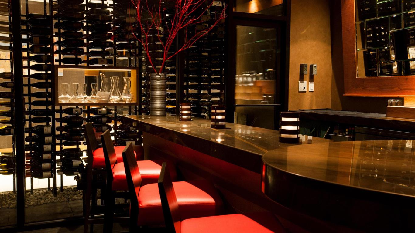 瀑布喜来登酒店