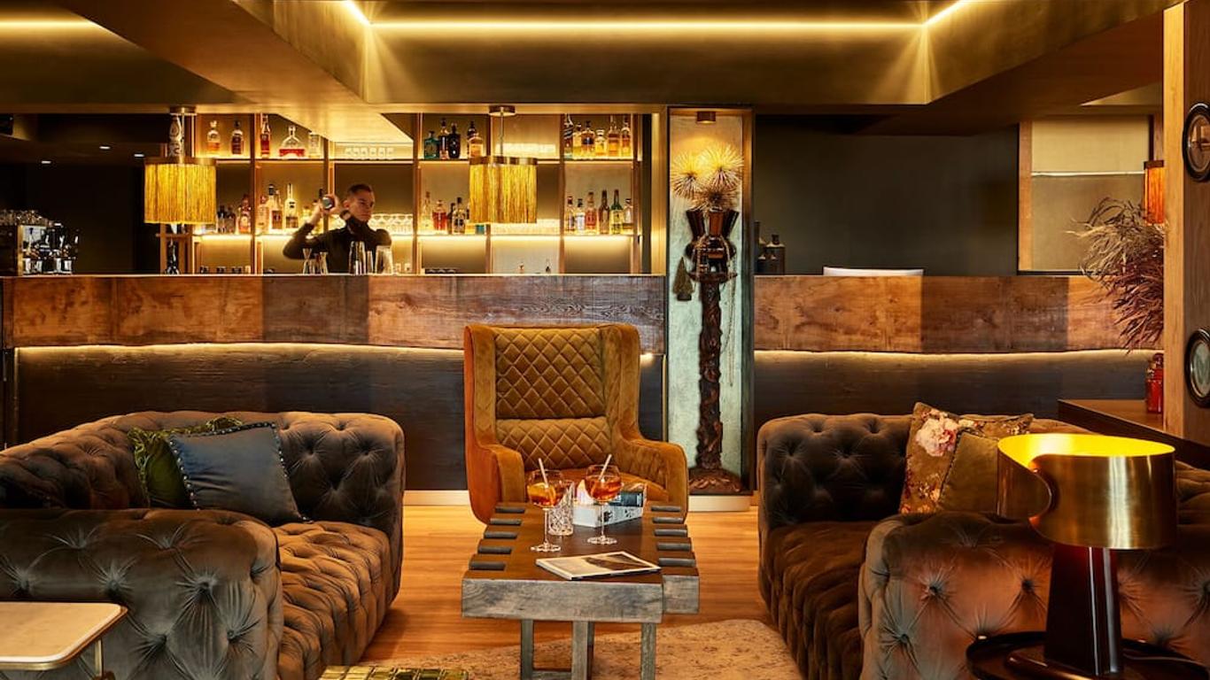 阿尔伯西酒店
