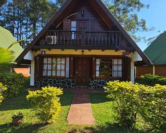 卡瓦尼亚斯雷富希奥门苏山林小屋 - 伊瓜苏 - 建筑