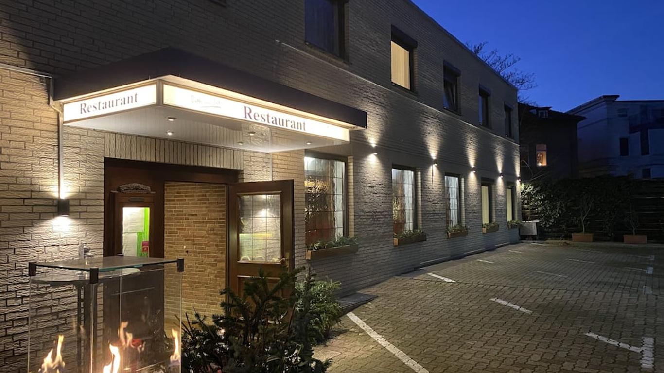 宫廷酒店