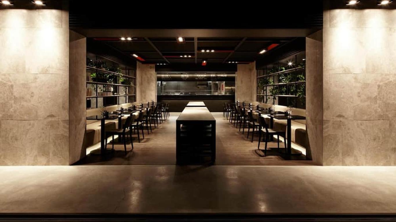 小国度酒店