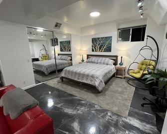 Chic New Midtown Apartment in the Heart of Sacramento - 萨克拉门托 - 睡房