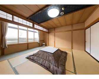 上野原山之旅馆 - 水上町 - 睡房