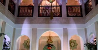 利亚德童话庭院旅馆 - 马拉喀什 - 大厅
