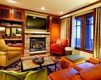 Ritz Carlton Resort & Spa, Ski-In/Out, Aspen - 阿斯潘 - 客厅