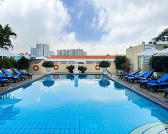 西贡拉玛纳酒店 - 胡志明市 - 游泳池