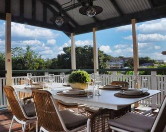 Charming 3br Inner City Haven Highgate Hill - 布里斯班 - 阳台