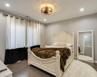 5 Mi to Dtwn Chicago Newly Built Condo - 芝加哥 - 睡房