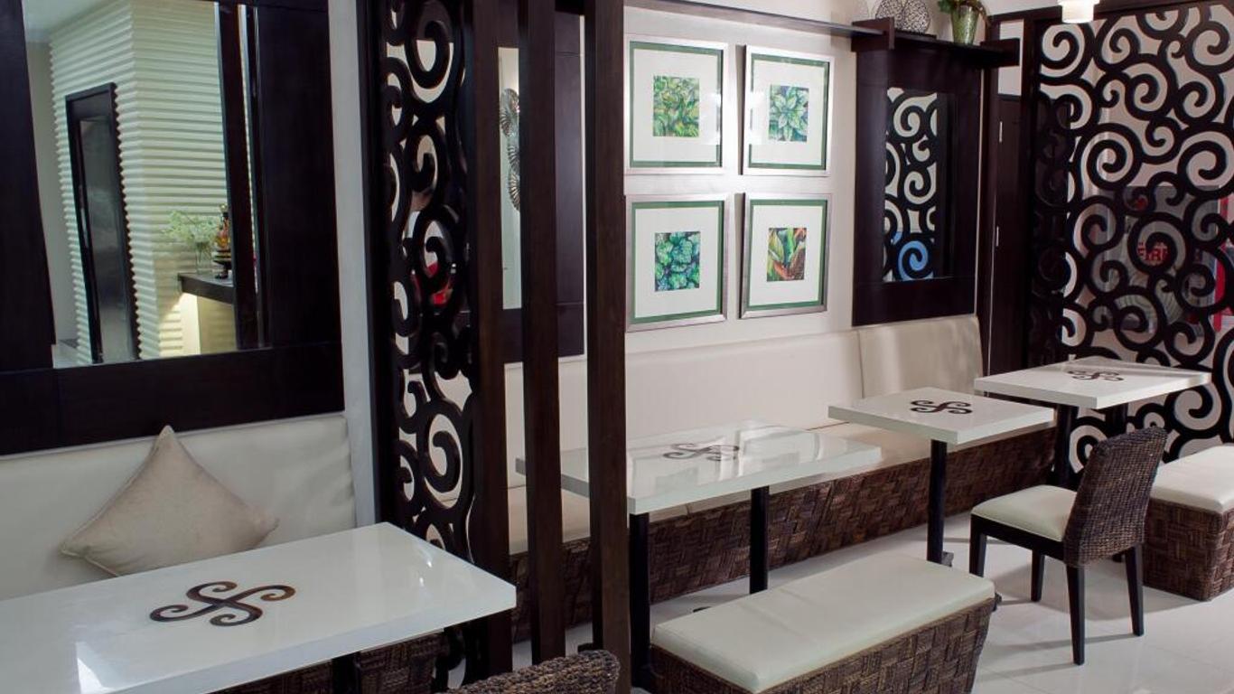 斯特拉酒店
