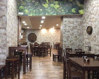 多纳玛丽亚酒店 - 希洪 - 餐馆