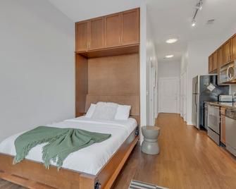 Perfect Location Studio In The Gulch! - 纳什维尔 - 睡房