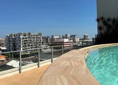 Darwin City Suites with Harbour View - 达尔文 - 游泳池