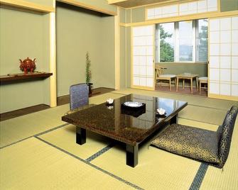 花薫 山水庄酒店 - 山中湖村 - 餐厅