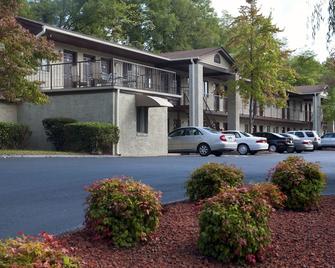 Affordable Corporate Suites of Overland Drive - 罗阿诺 - 建筑