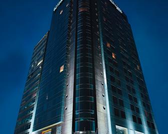查普尔特佩克格兰德费斯塔美国酒店&度假村 - 墨西哥城 - 建筑