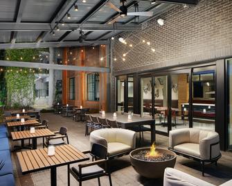 塔拉赫西 - 学院镇英迪格酒店 - IHG 旗下饭店 - 塔拉哈西 - 餐馆