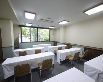 上诹访路线酒店 - 诹访市 - 餐馆