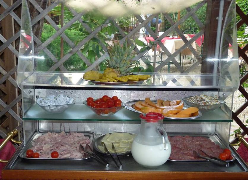 自助餐 照片
