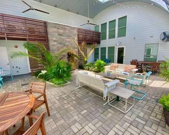 Moon 201 - Crescent Moonset Suite - 1br - 1 Bath - 新奥尔良 - 露台