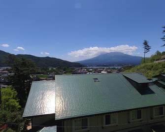 克里森多旅馆酒店 - 富士河口湖 - 建筑