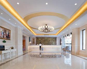 维也纳酒店嵊州八达店 - 绍兴 - 柜台