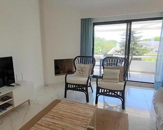 Quinta do Lago Beach House - Quinta do Lago - 客厅