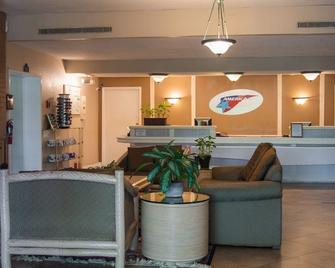休斯顿/斯塔福德/舒格兰美国酒店 - 休斯顿 - 柜台