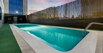 穆尔西亚万豪ac酒店 - 穆尔西亚 - 游泳池