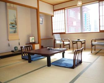 Ayaha湖畔飯店 - 大津市 - 睡房