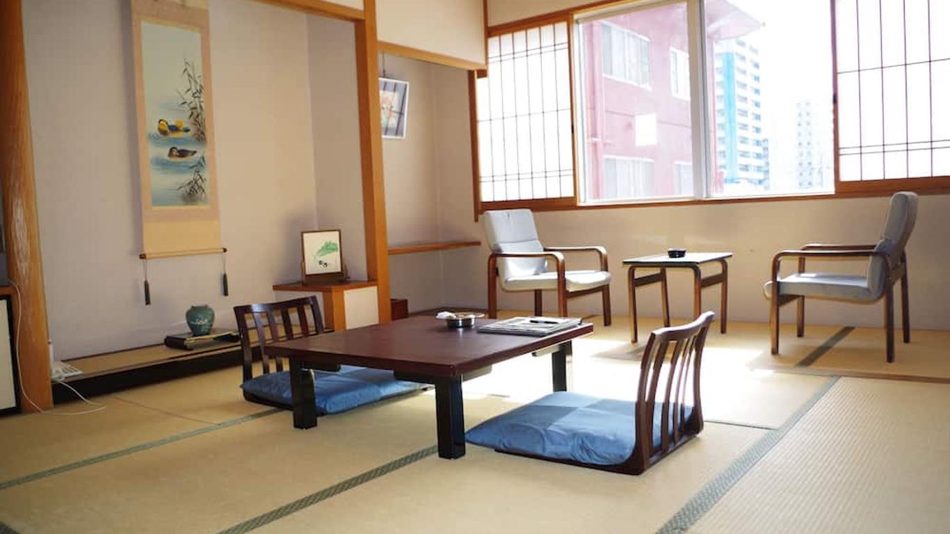 Ayaha湖畔飯店