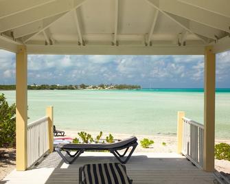 Ocean View- and Banks Vacation Spot Awaits You - 史坦尼尔礁 - 露台