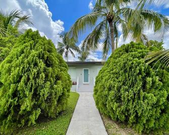 Large Home Near Brickell | Miami Beach | Calle Ocho - 迈阿密 - 户外景观