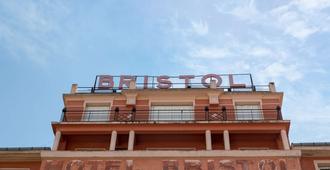 原创城市布里斯多酒店 - 勒皮
