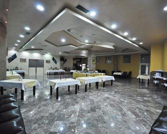 Bm国际酒店 - 萨拉热窝 - 餐馆